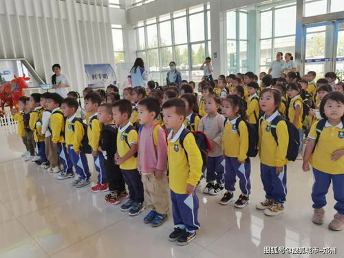 社會實踐課程,三之三學苑幼兒園走進花花牛工廠,讓孩子玩有所學,學有所記 小朋友們