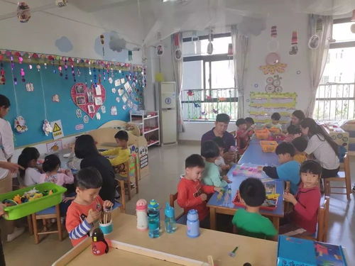 萬頃沙鎮第二幼兒園舉行半日開放活動