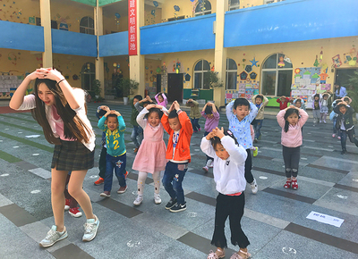 四川岳池:第一幼兒園開展防震減災(zāi)應(yīng)急演練活動(dòng)